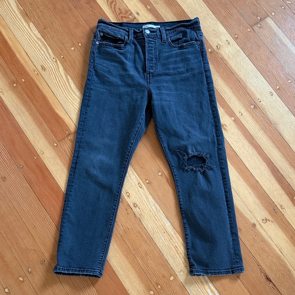 Levi’s Wedgie Straight Faded Black Denim Jeans 31
